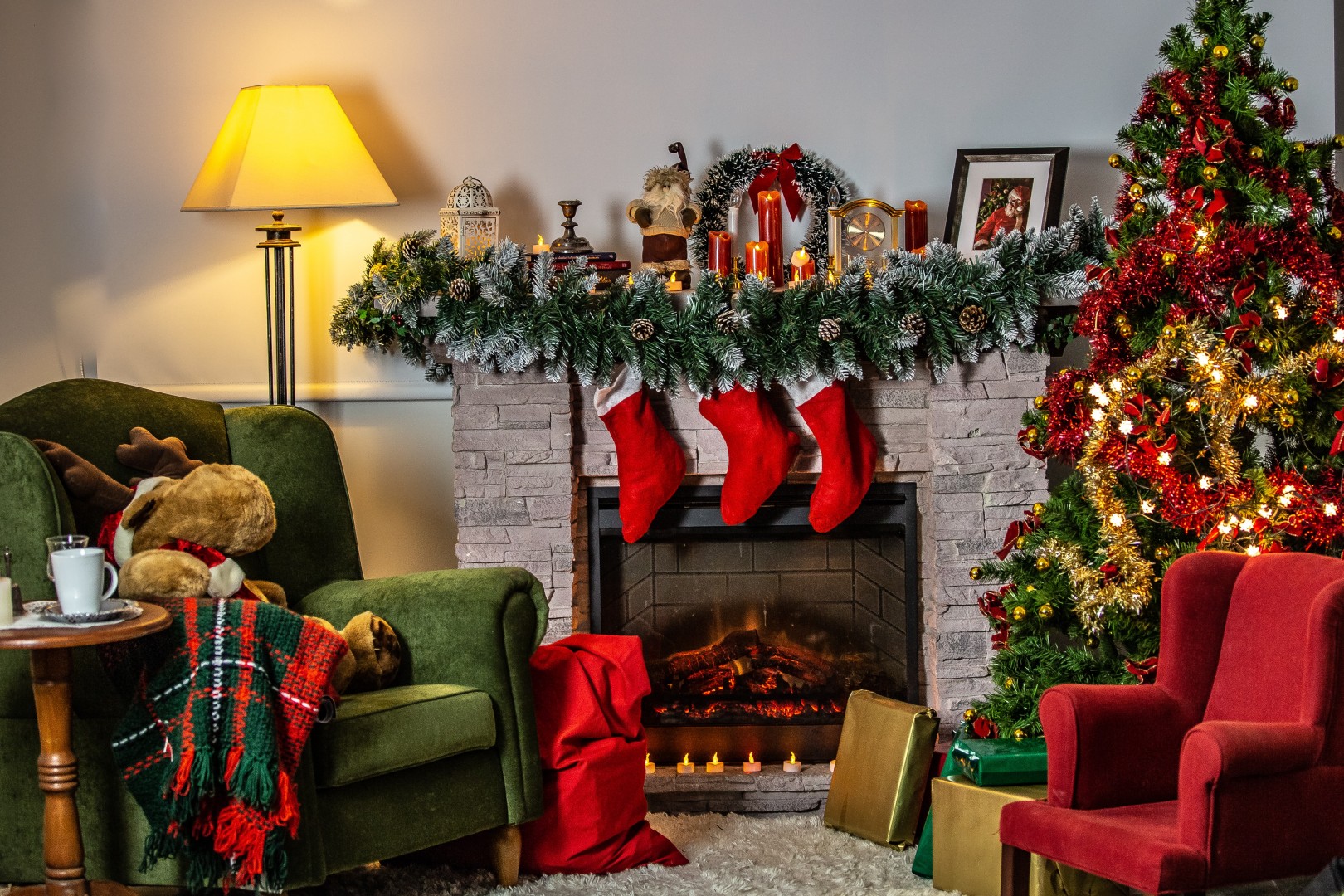 Home Safety Tips | Holiday Decoration | Billyard Insurance Group